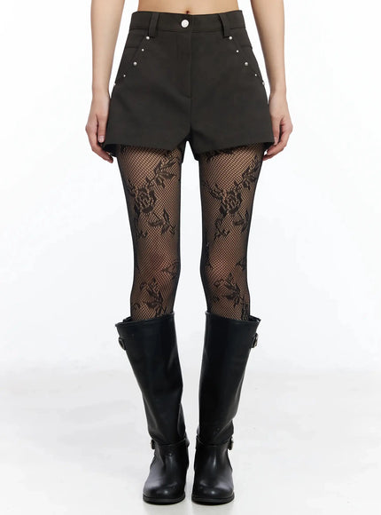 studded-leather-shorts-im530