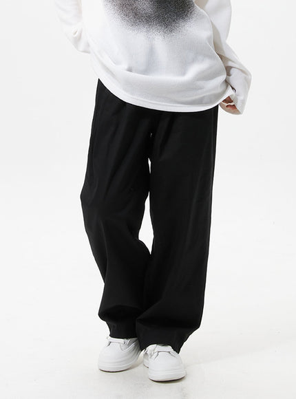 pintuck-wide-fit-pants-io326