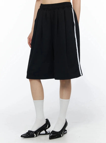 athletic-bermuda-shorts-iy525
