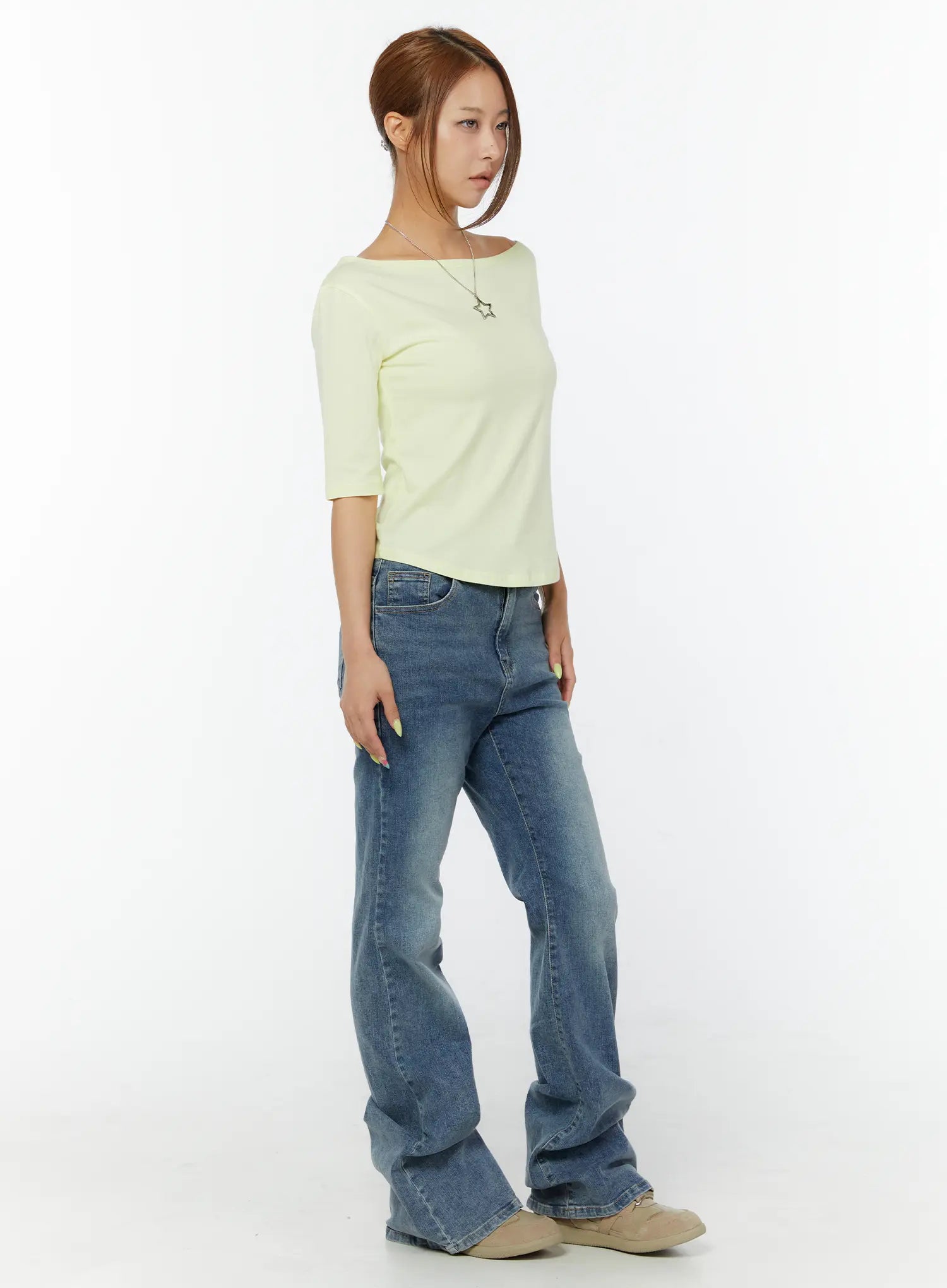 minimalist-3-4-sleeve-boat-neck-top-cy520