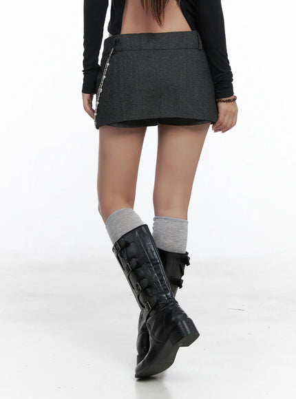 layered-chain-detail-mini-skort-cs503