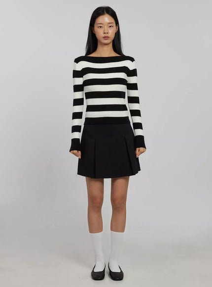 pintuck-mini-skirt-ij508