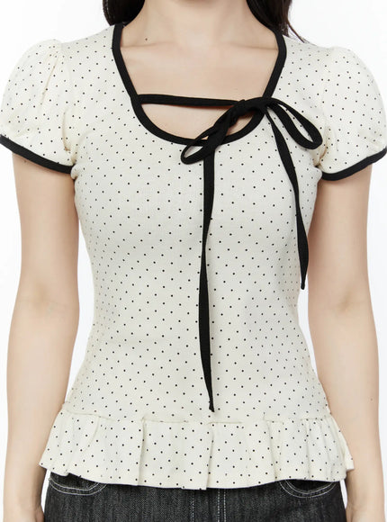 polka-dot-puff-sleeve-ribbon-top-iy507