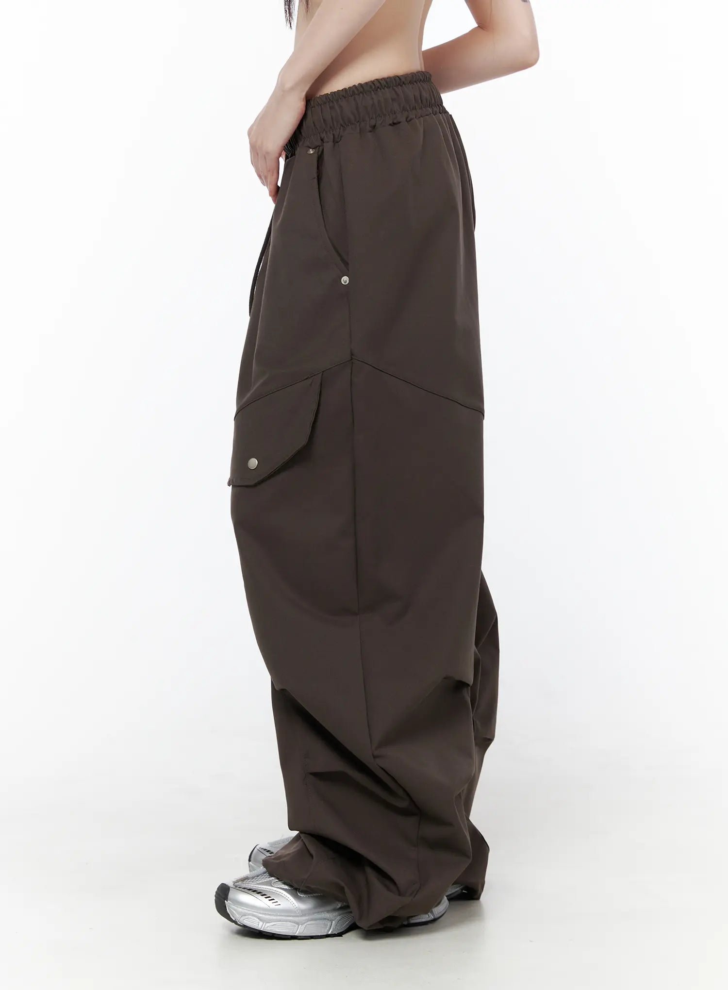 wide-leg-pintuck-cargo-pants-cu519