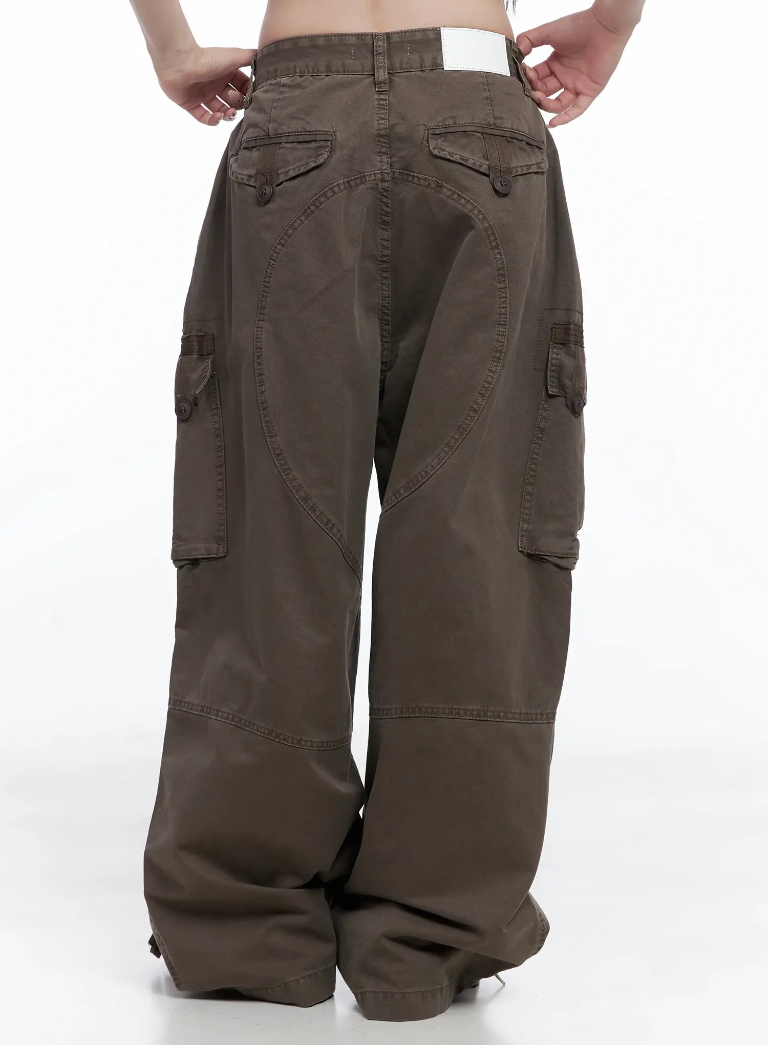 utility-pocket-wide-leg-trousers-cs501