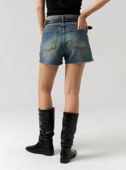 mid-wash-denim-shorts-cu327