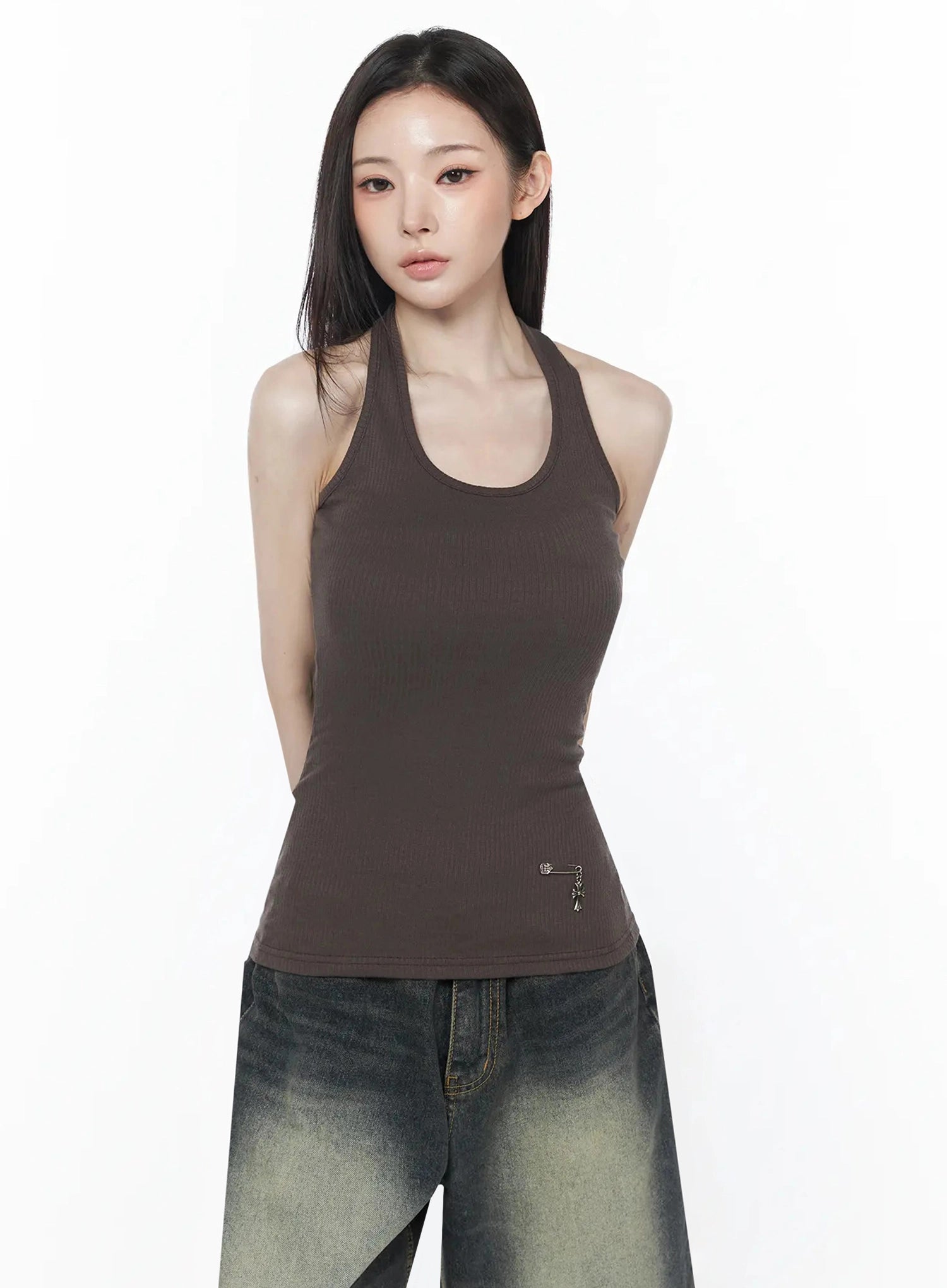 halter-neck-ribbed-tank-top-iu512