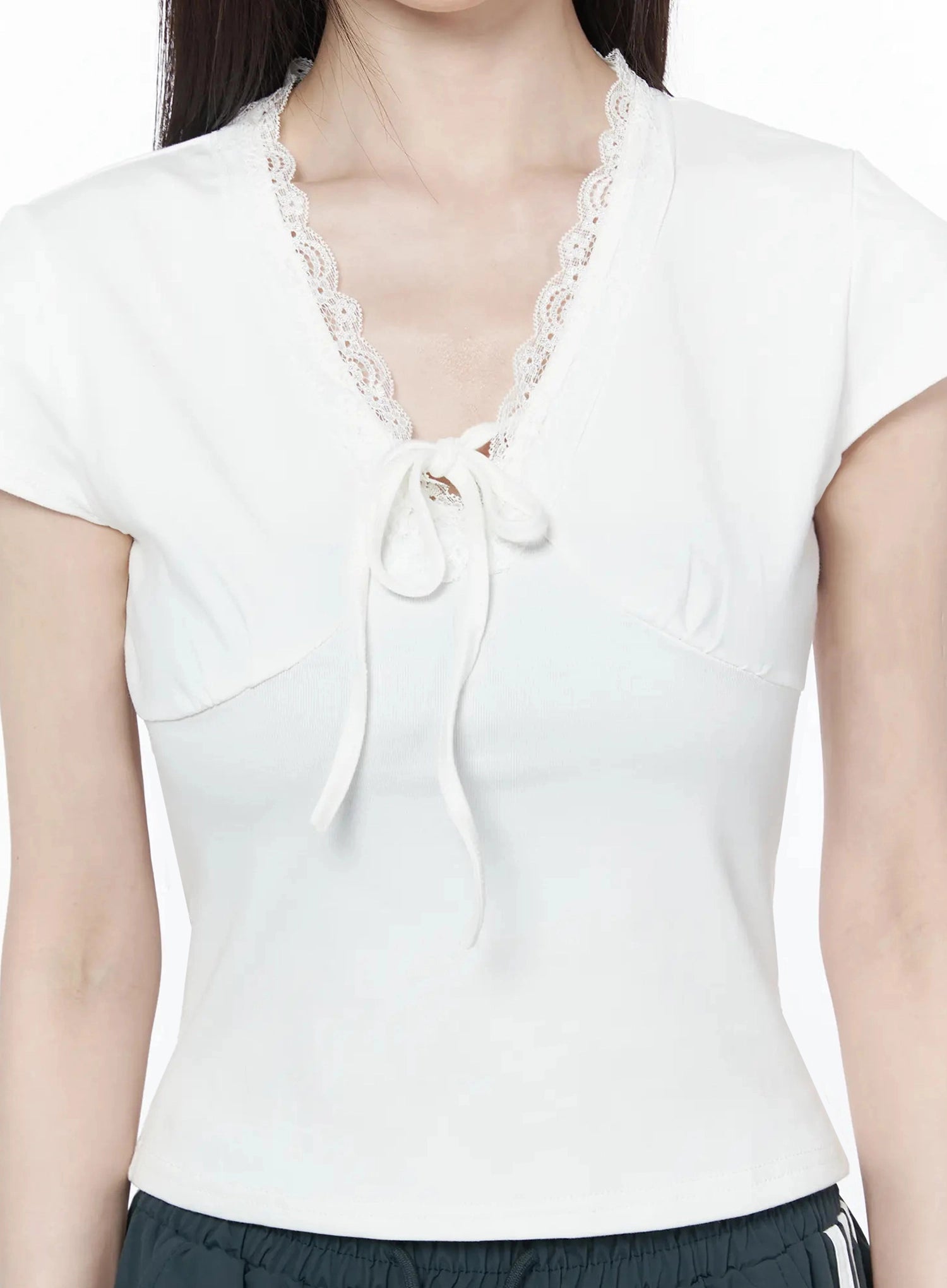 ribbon-lace-short-sleeve-tee-iu512