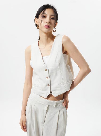 cropped-button-vest-iu326