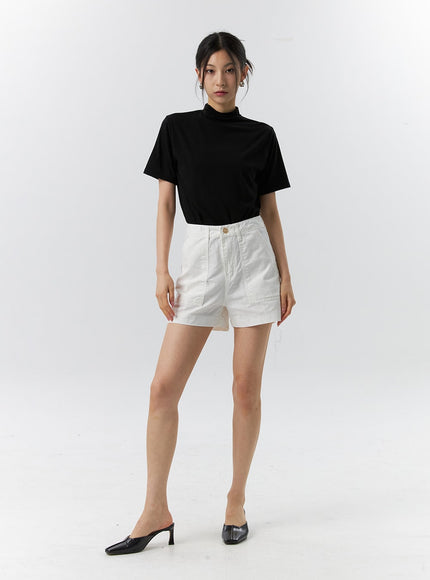 mock-neck-tee-il321