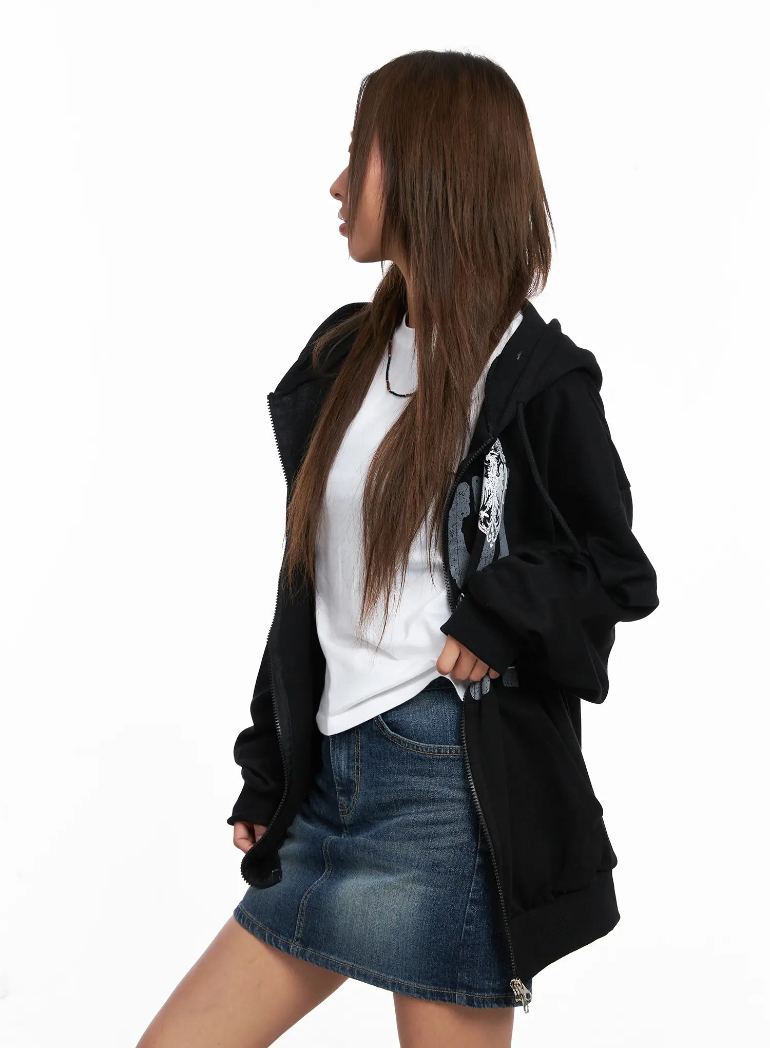 oversized-graphic-zip-up-hoodie-co513