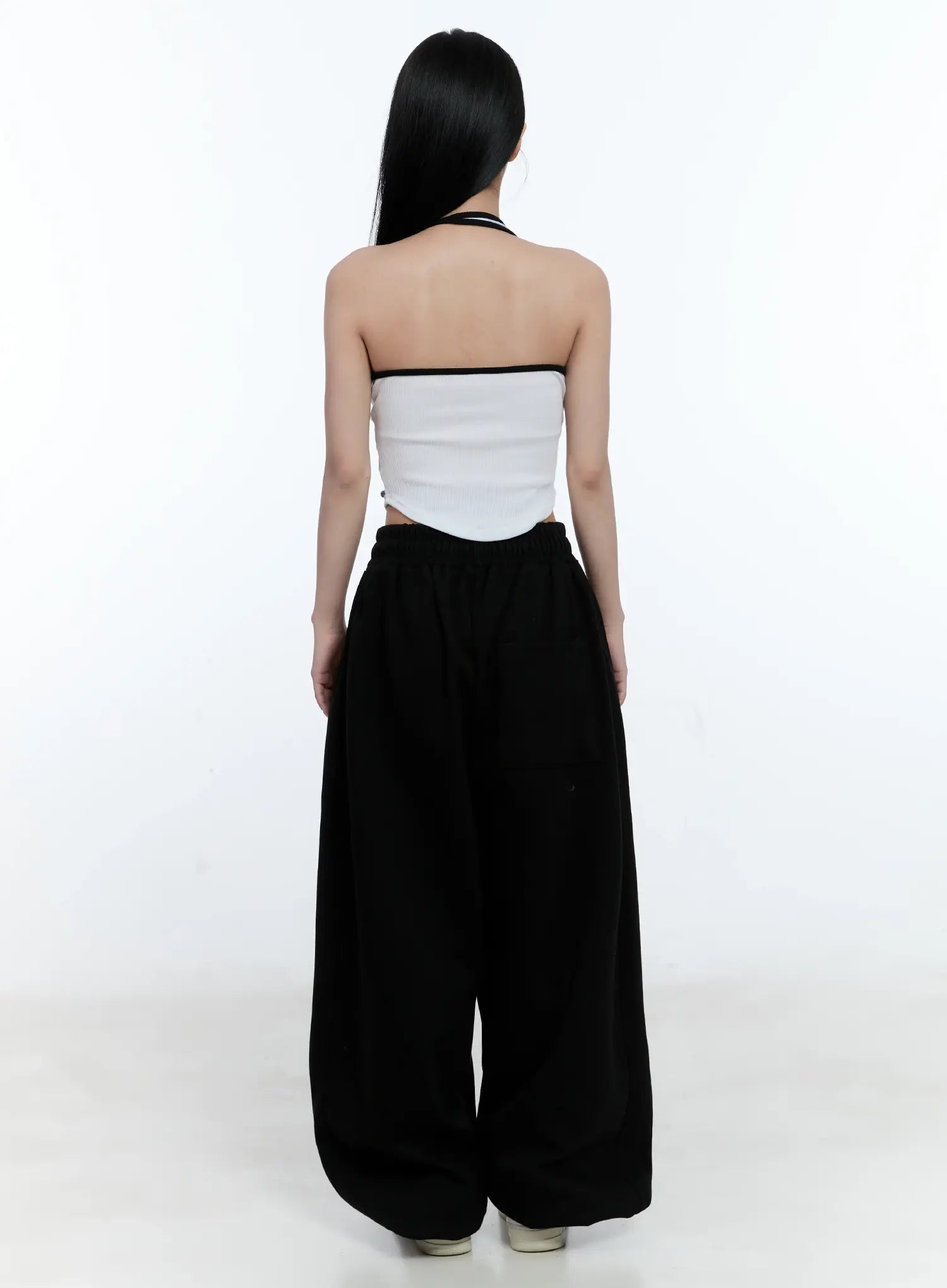 wide-leg-relaxed-fit-track-pants-cl530