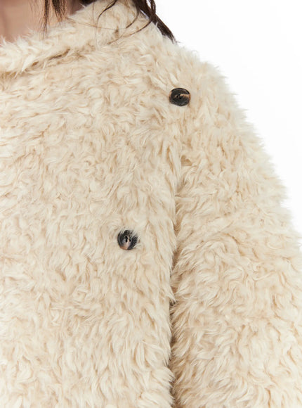 oversized-faux-fur-jacket-cn510