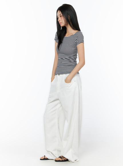 stripe-off-shoulder-top-iu516