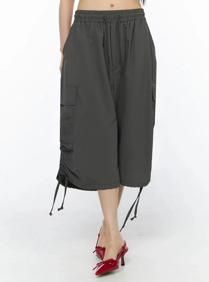 adjustable-cargo-bermuda-pants-iy526