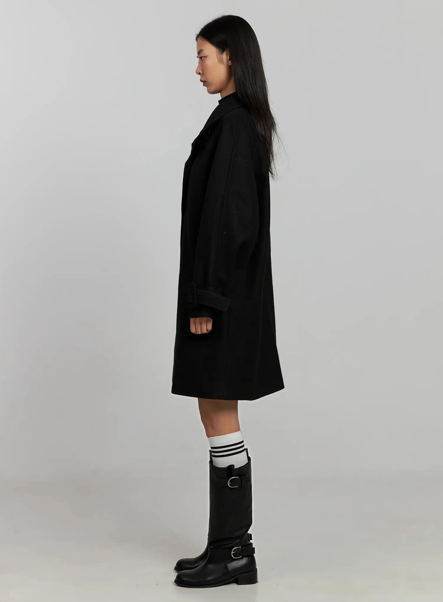 high-neck-knee-length-wool-coat-ij502