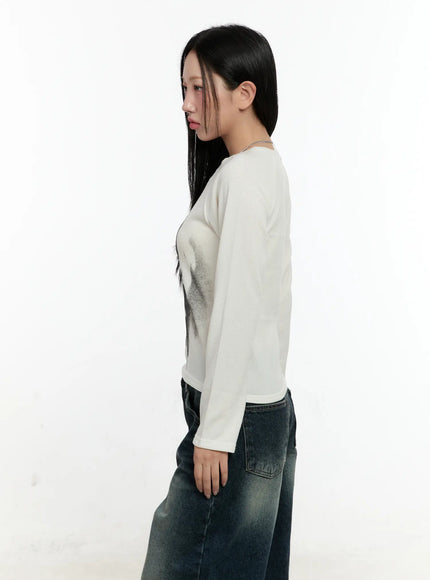 graphic-print-long-sleeve-tee-cn505