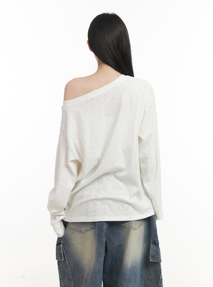 loose-fit-graphic-one-shoulder-top-cf514