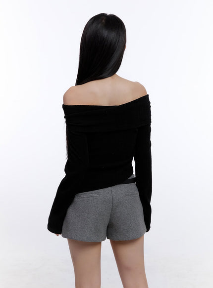 sleek-off-shoulder-asymmetrical-top-cj513