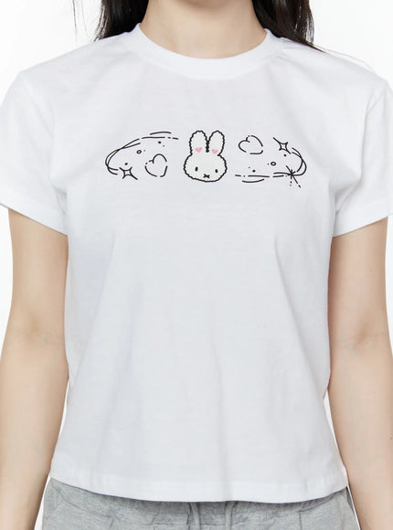 cute-bunny-graphic-tee-iy507