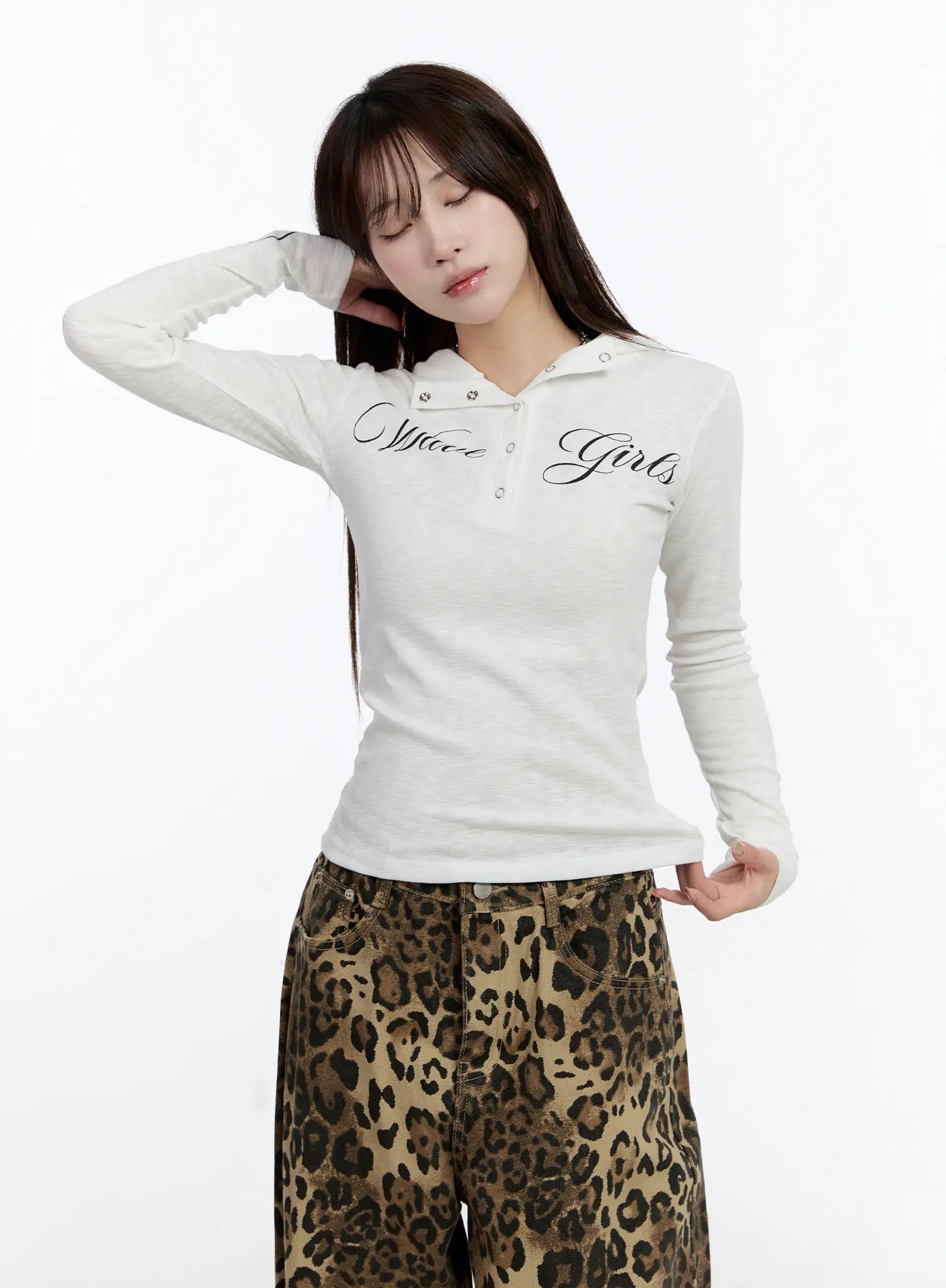 slim-fit-printed-hoodie-cn524