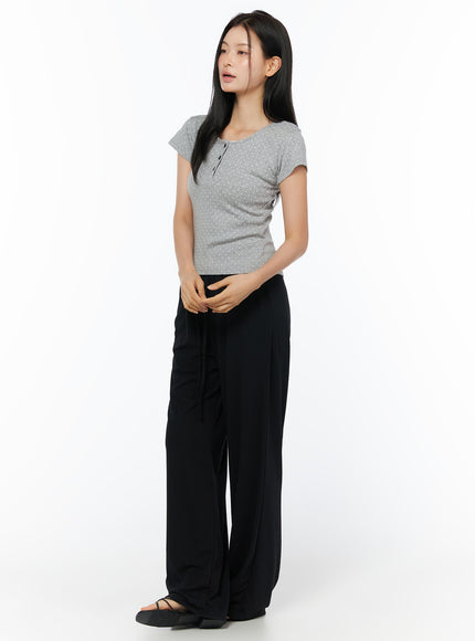 polka-dot-lace-trim-henley-tee-iu519