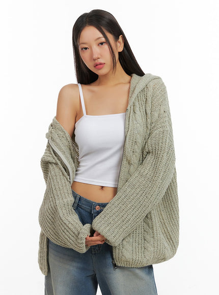 oversized-cable-knit-hooded-sweater-is402