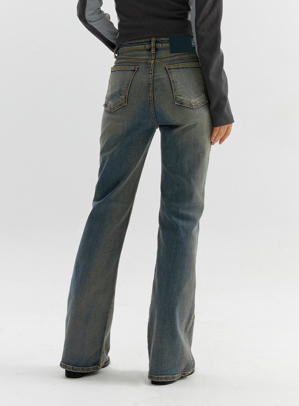 washed-bootcut-pants-co306