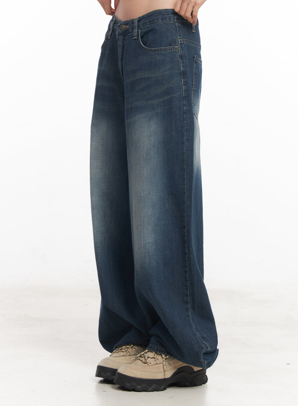 selene-baggy-jeans-iy516