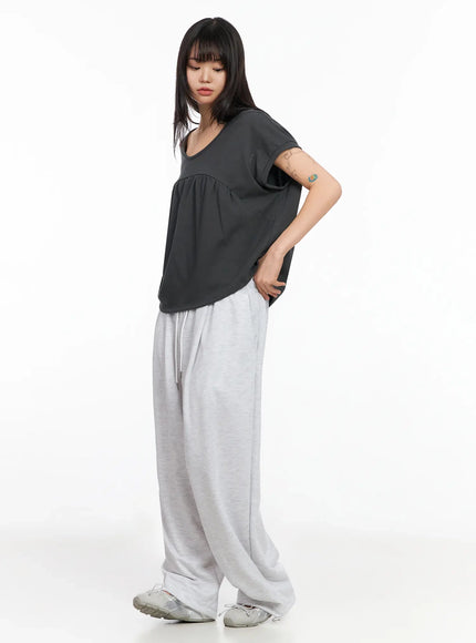 scoop-neck-shirred-tee-ia523