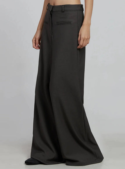 wide-leg-tailored-trousers-im520