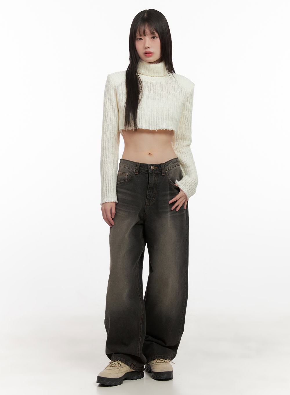 Celina Washed Baggy Wide-Leg Jeans CD426 in black, full-body front shot on model, low-rise washed denim in baggy wide-leg fit with faded gradient wash, styled with cream ribbed turtleneck crop top.