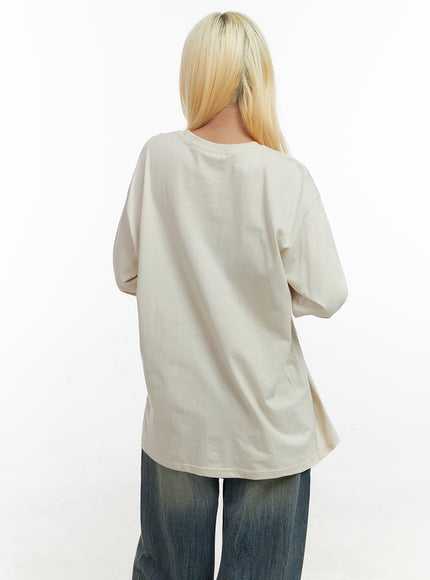 graphic-round-neck-loose-fit-top-co415