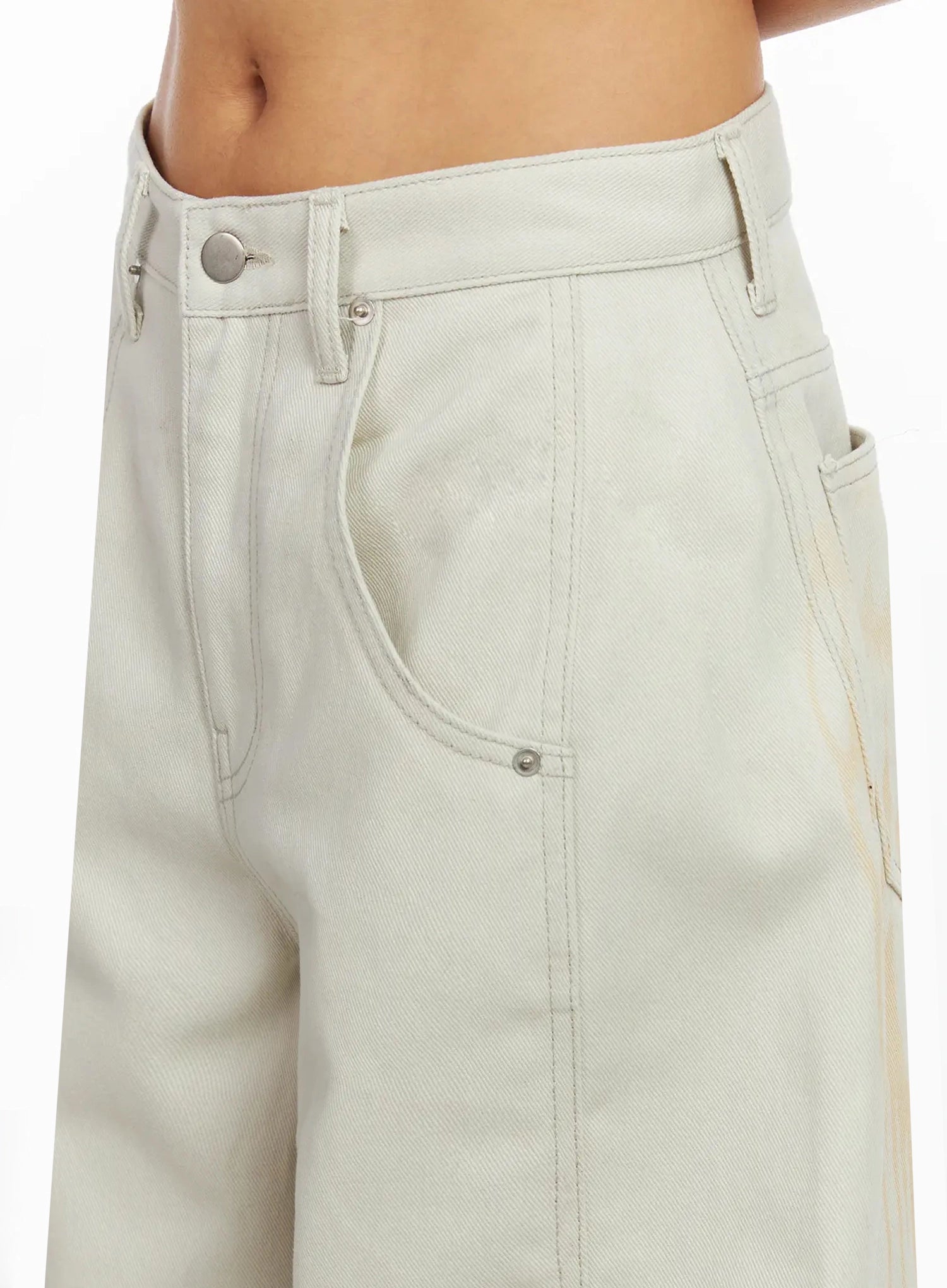 juniper-wing-print-baggy-jeans-ia527