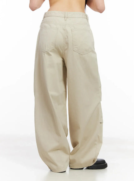 wide-leg-pin-tucked-pants-cm512