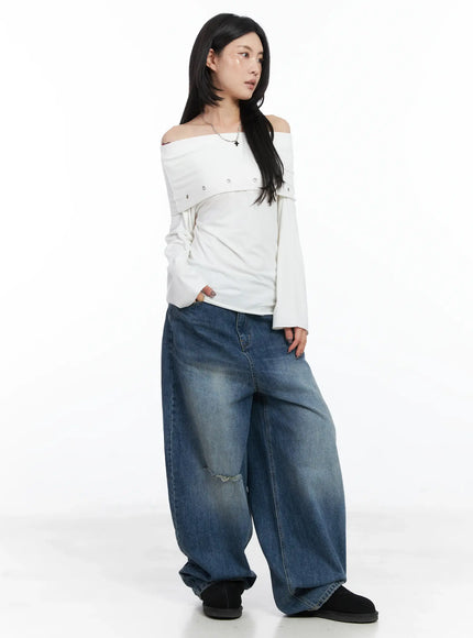 off-shoulder-eyelet-top-cn528