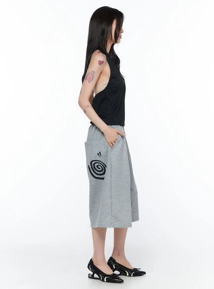 graphic-print-sweat-shorts-ca524