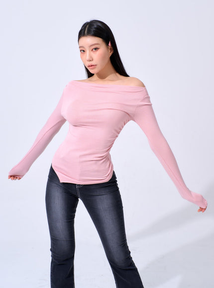 Off-Shoulder Knit Top IA324