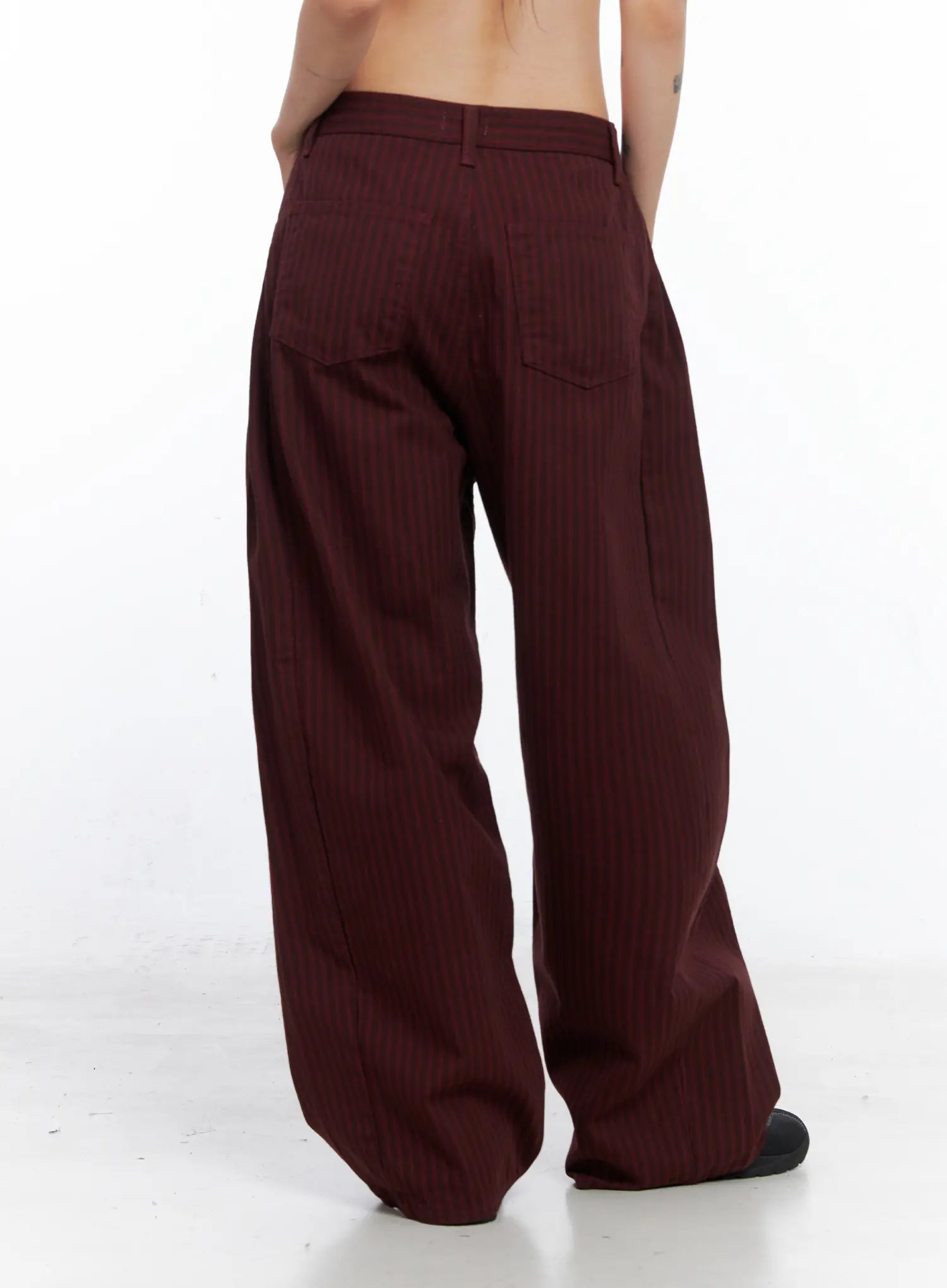 striped-side-pintuck-wide-pants-co507