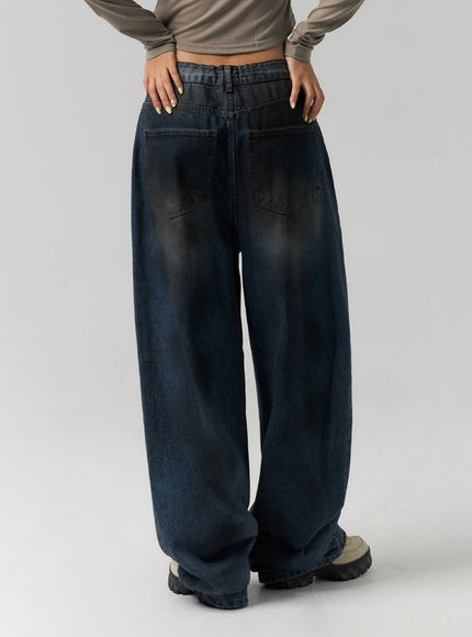 tie-dye-washed-wide-leg-jeans-cs320