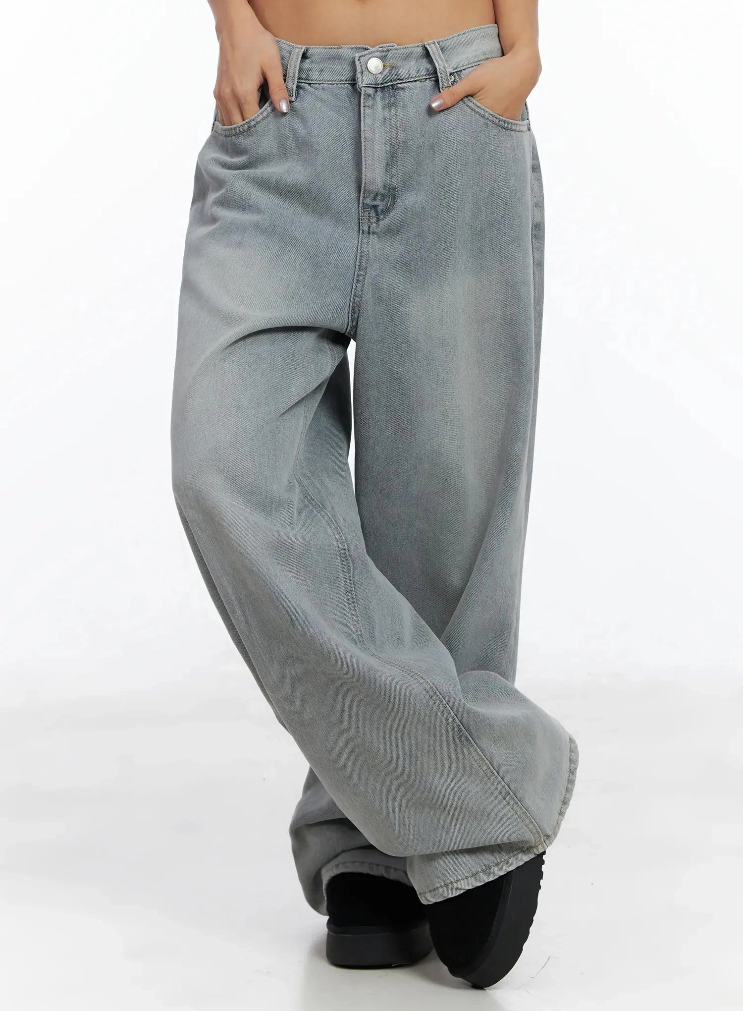 avani-low-rise-baggy-jeans-in528