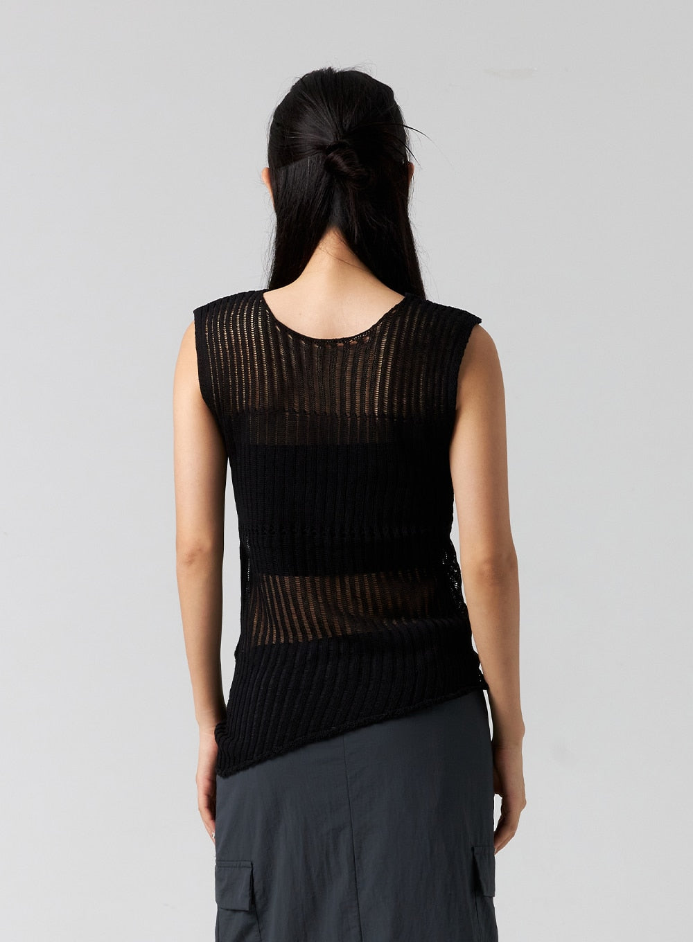 Sleeveless Mesh Knit Top CG304