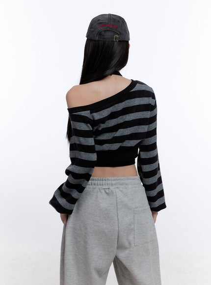 striped-crop-knit-sweater-cj509