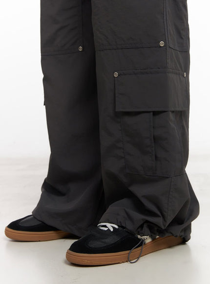 mens-nylon-wide-fit-cargo-pants-im517