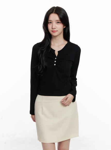 buttoned-crop-long-sleeve-top-co524