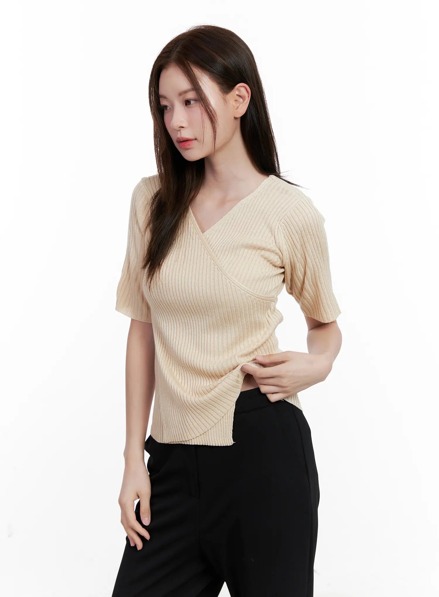 casual-knit-v-neck-tee-cl523