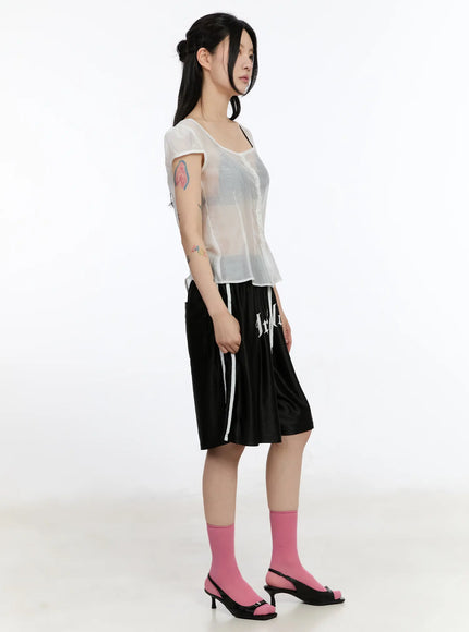 oversized-graphic-bermuda-shorts-ca508