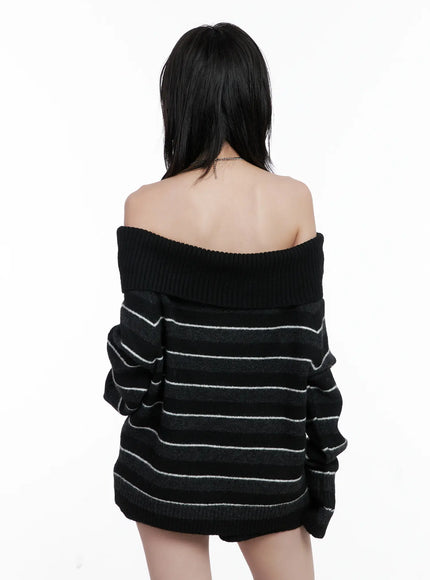 striped-off-shoulder-sweater-and-shorts-set-cs529