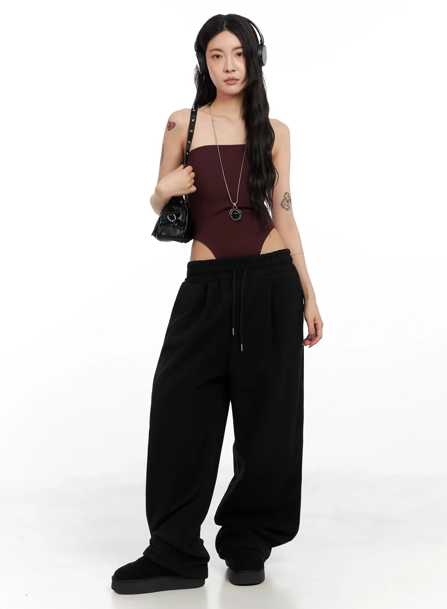 chic-minimal-pendant-necklace-in528