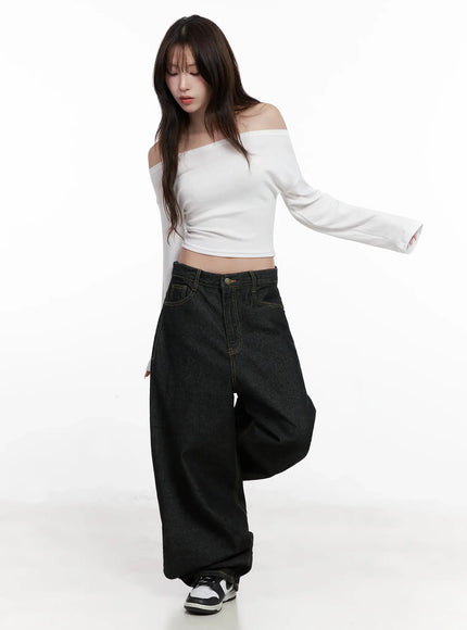 chic-off-shoulder-cropped-tee-in514